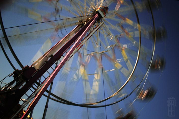ferrous_wheel